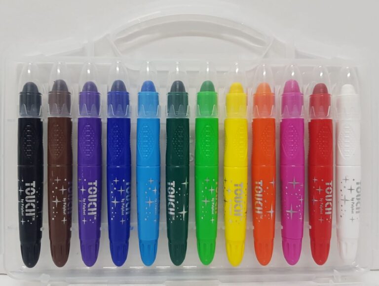 12 צבעי משי בגוונים שונים