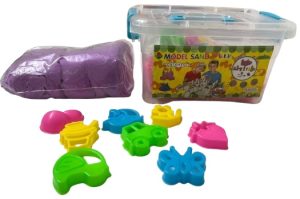 חול קינטי בקופסה עם כלים במבחר צבעים 20X15 ס"מ